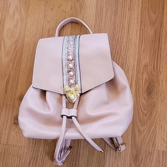 aldo mini pink backpack Women's Darmera Backpack, Light : Buy Online at Best Price in KSA Aldo Striped and Floral Mini